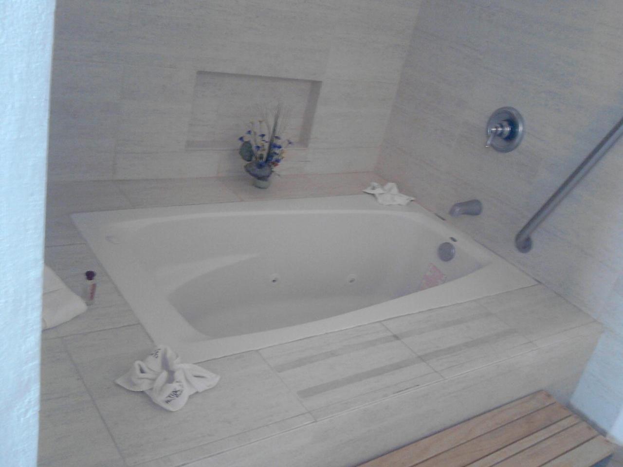 Hotel Real De Tx เตกิซเกียปัน ภายนอก รูปภาพ