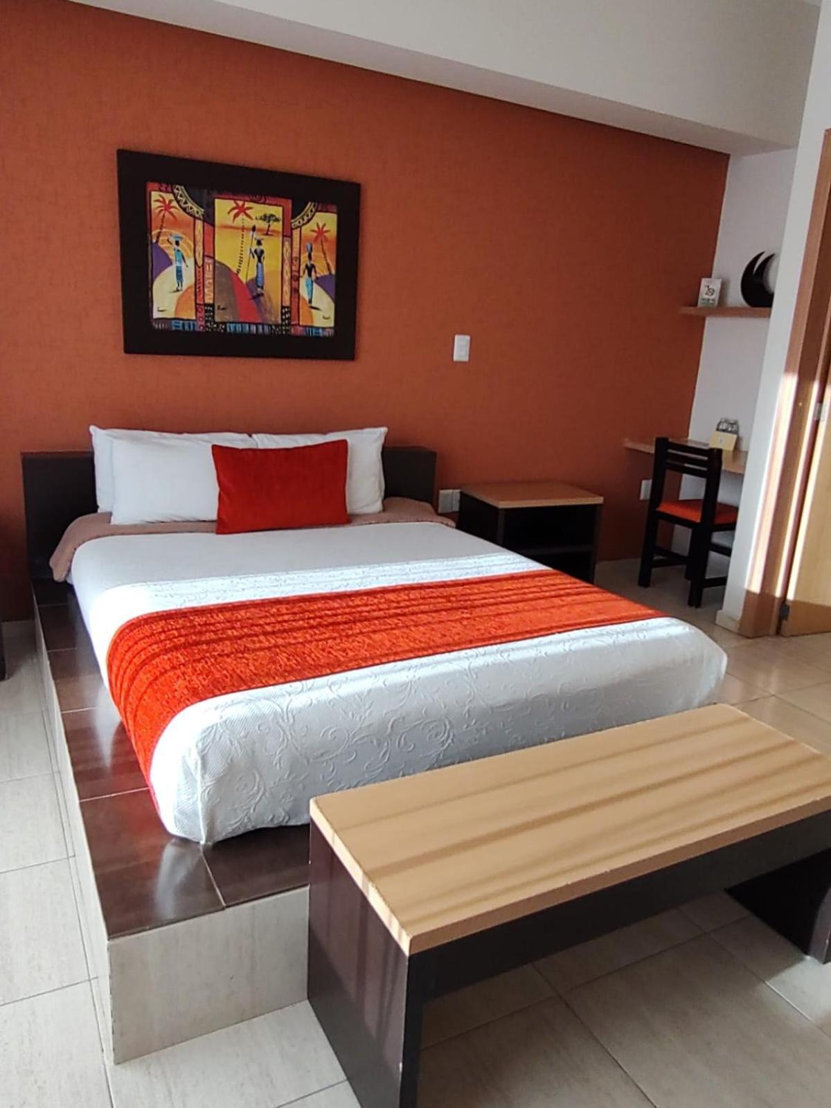 Hotel Real De Tx เตกิซเกียปัน ภายนอก รูปภาพ